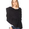 stola nera in misto cashmere, texture morbida e leggera, filato pregiato – Rinaldi Cashmere